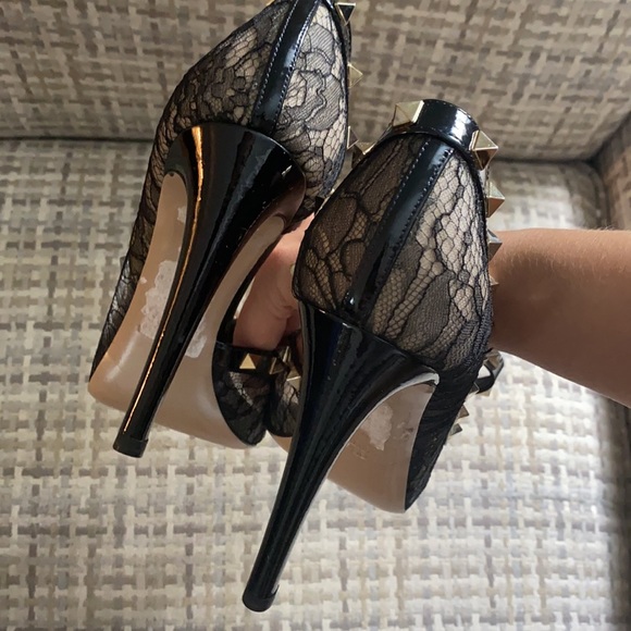 Rock-Stud Valentino Heels - Picture 8 of 8